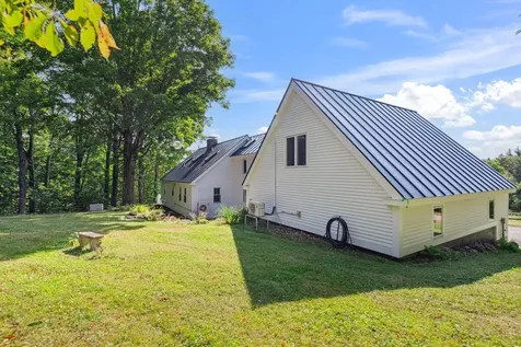 188 Burpee Road Dublin NH 03444