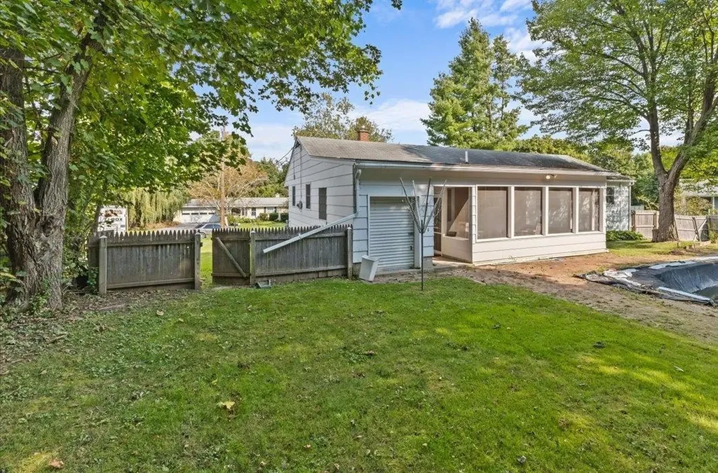 98 Kimball Terrace Shelburne VT 05482