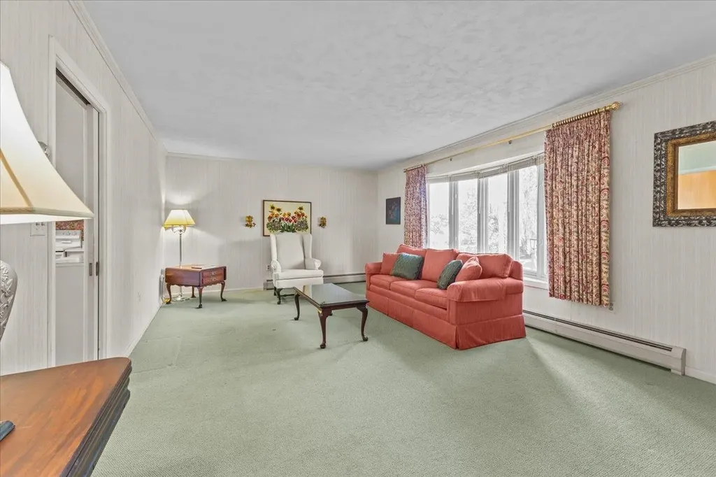 98 Kimball Terrace Shelburne VT 05482