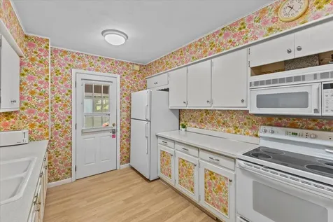 98 Kimball Terrace Shelburne VT 05482