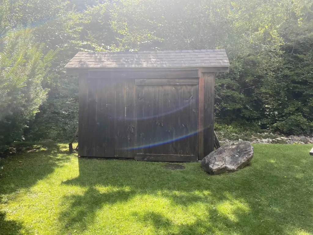 161 Vt Route 100 Dover VT 05356