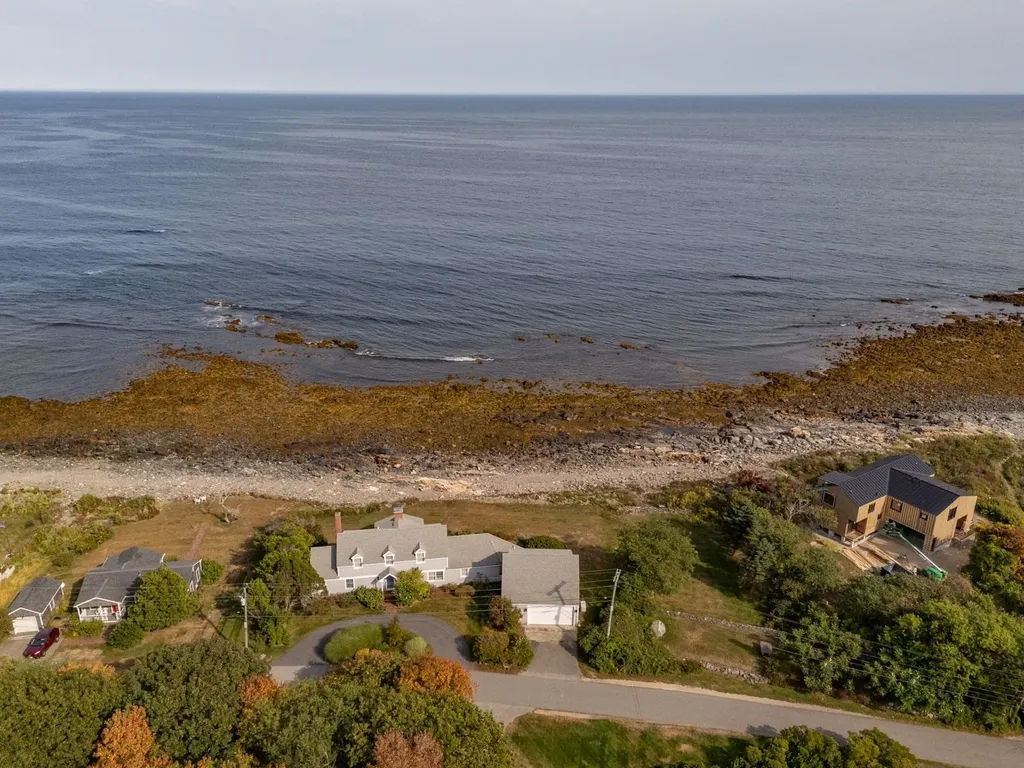 86 Goodwin Road Kittery ME 03905