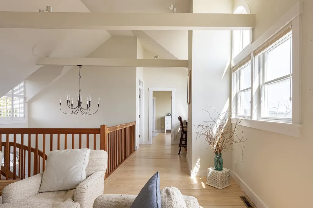 86 Goodwin Road Kittery ME 03905