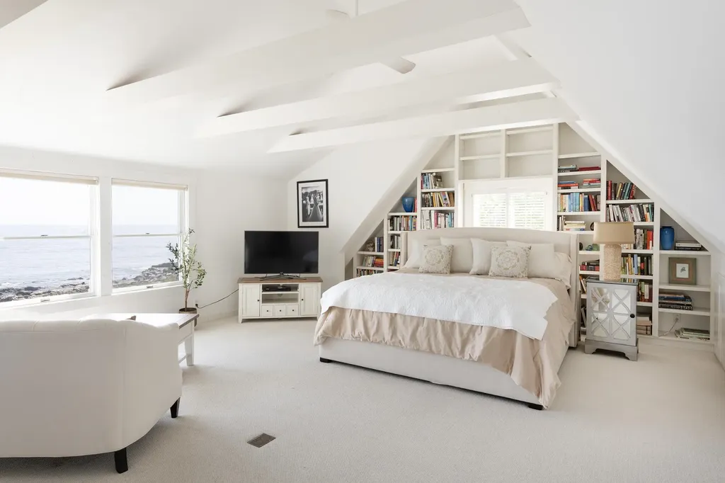 86 Goodwin Road Kittery ME 03905