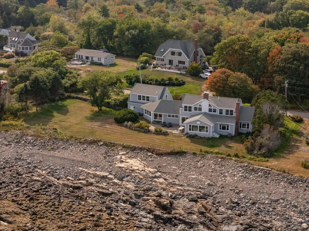 86 Goodwin Road Kittery ME 03905