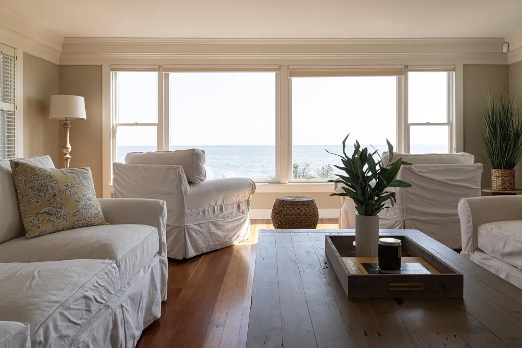 86 Goodwin Road Kittery ME 03905