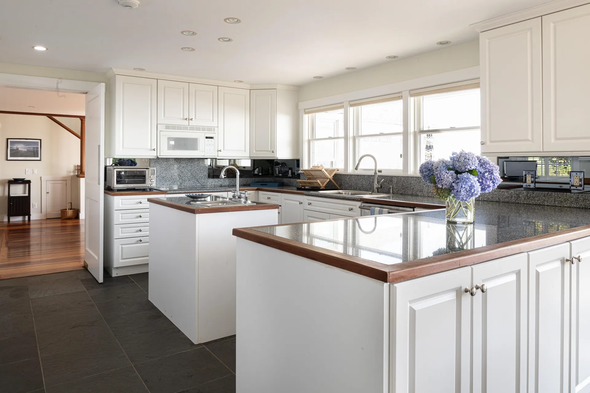 86 Goodwin Road Kittery ME 03905