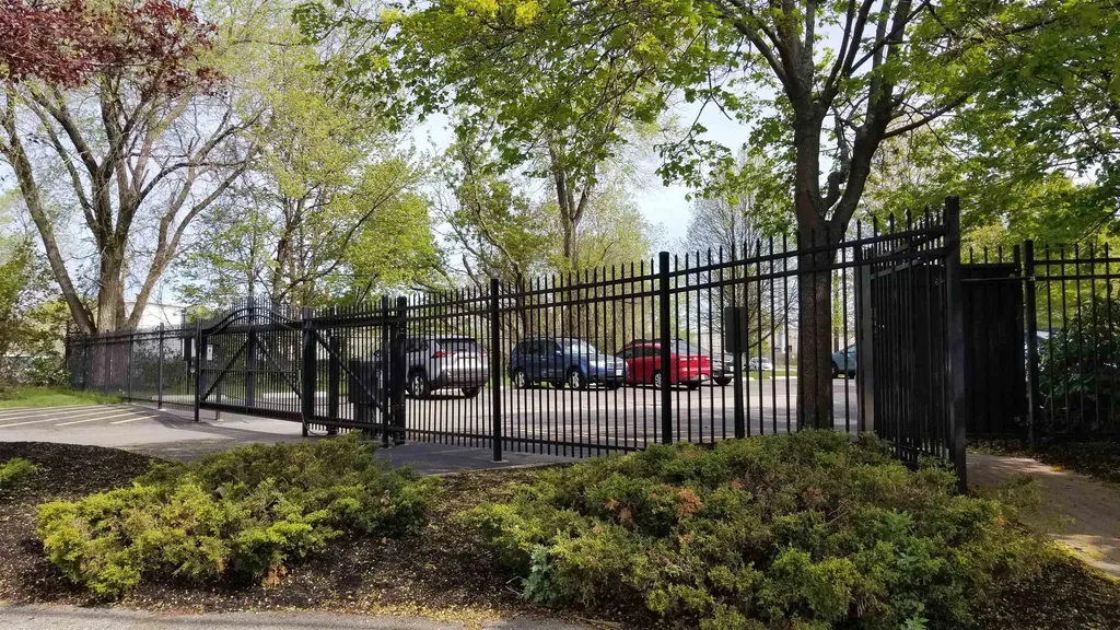 470 Silver Street Manchester NH 03103