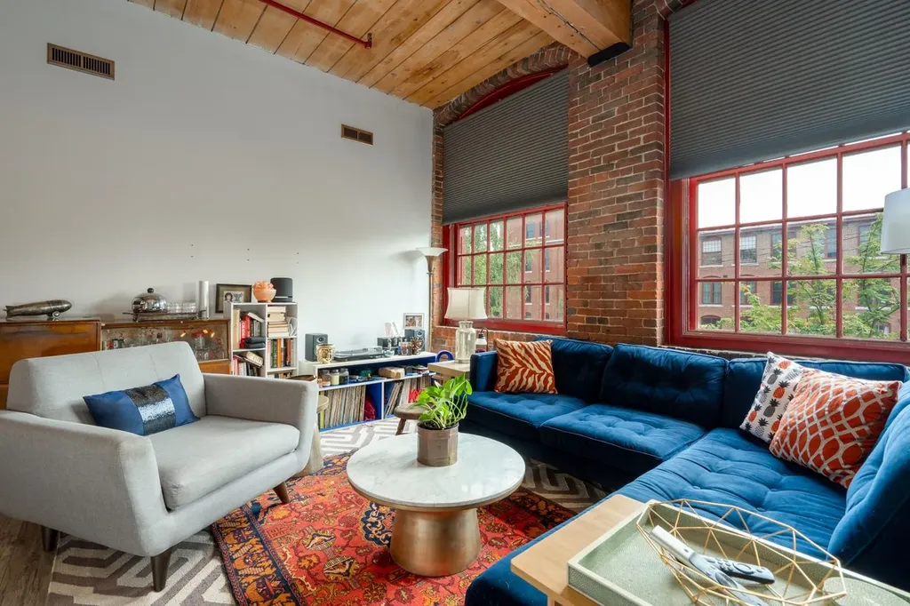 470 Silver Street Manchester NH 03103