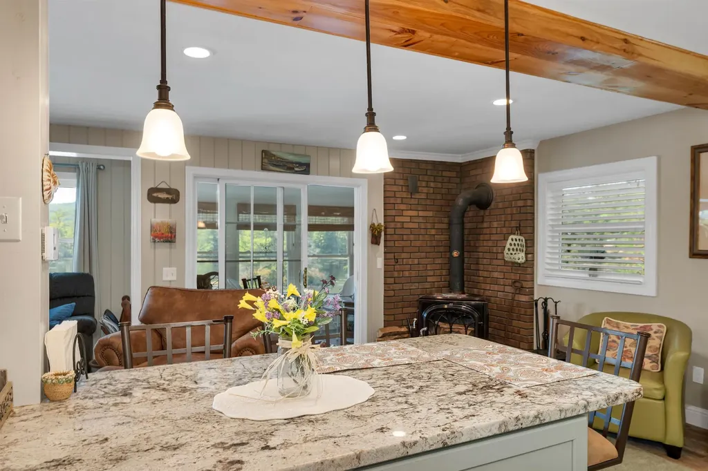 225 Hueber Drive Sanbornton NH 03269
