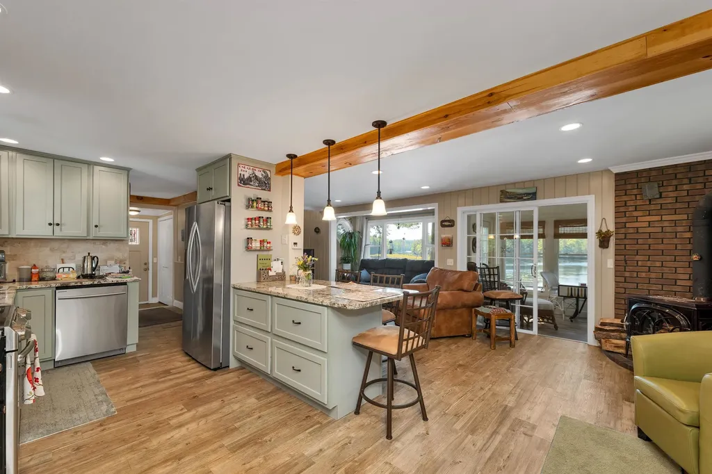 225 Hueber Drive Sanbornton NH 03269