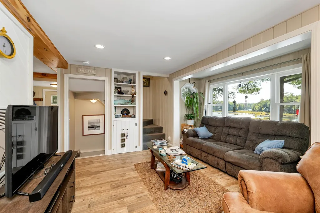 225 Hueber Drive Sanbornton NH 03269