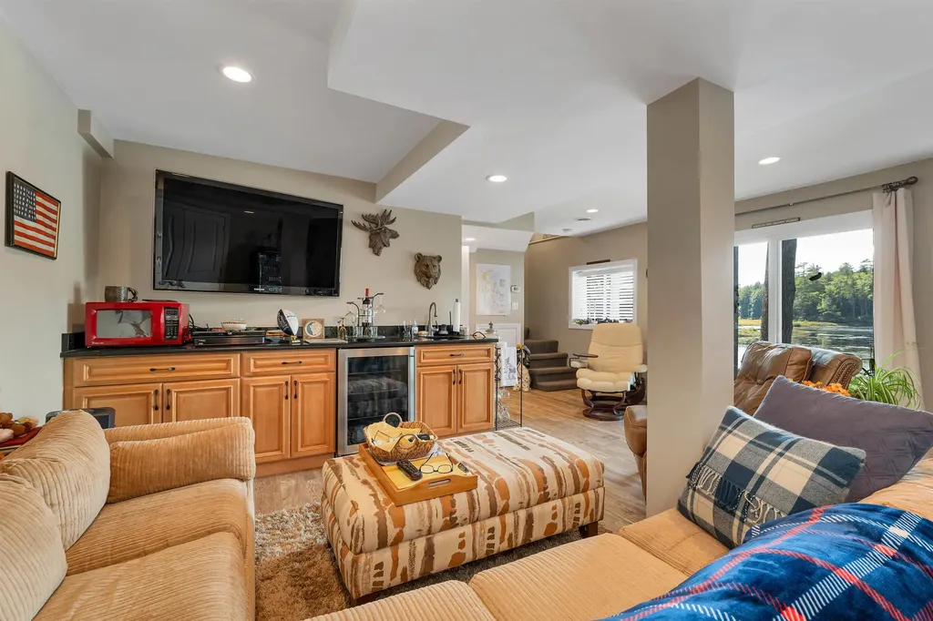 225 Hueber Drive Sanbornton NH 03269