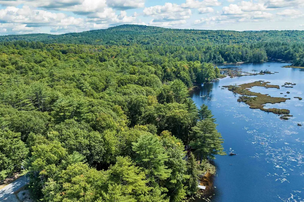 225 Hueber Drive Sanbornton NH 03269
