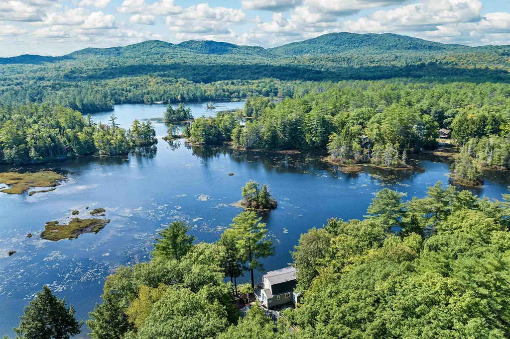 225 Hueber Drive Sanbornton NH 03269