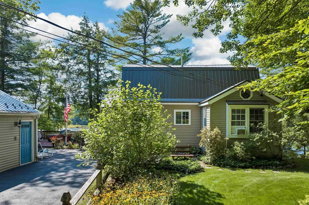 225 Hueber Drive Sanbornton NH 03269
