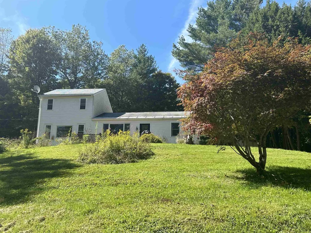32 Pasture Lane Wilmington VT 05363