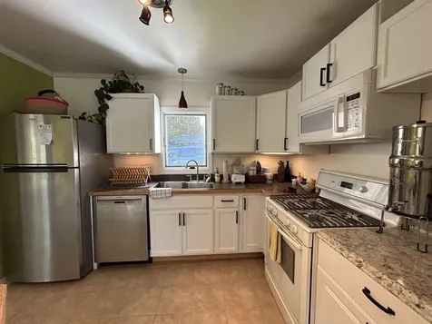 32 Pasture Lane Wilmington VT 05363