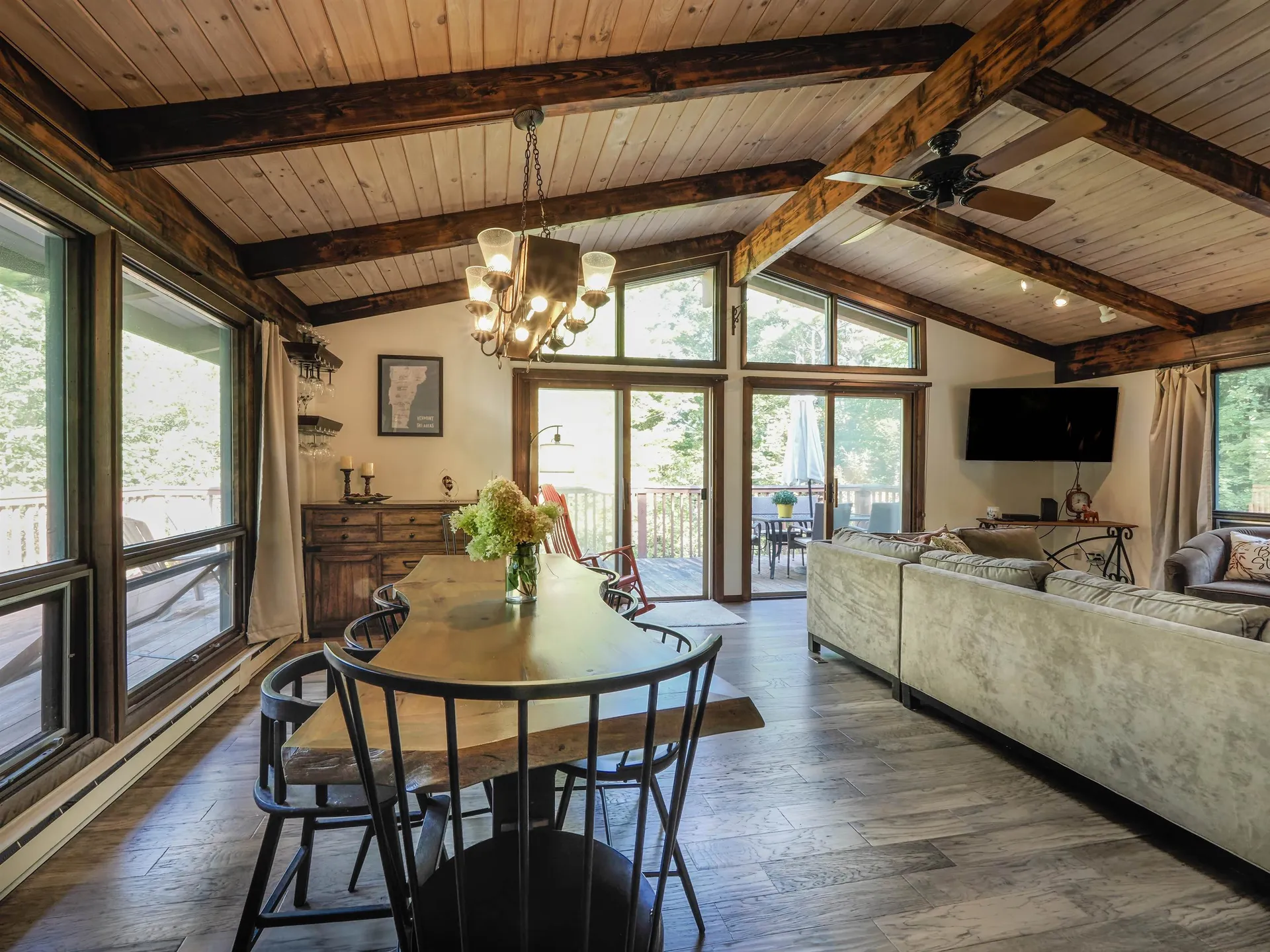 1037 Safford Road Hartford VT 05059