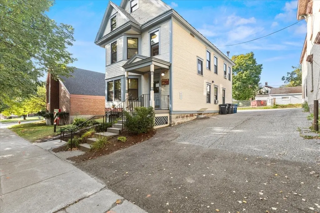 72 Main Street Burlington VT 05401