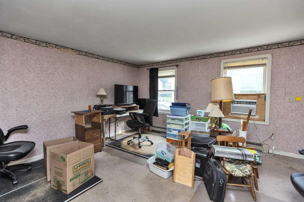 60 Blevens Drive Manchester NH 03104