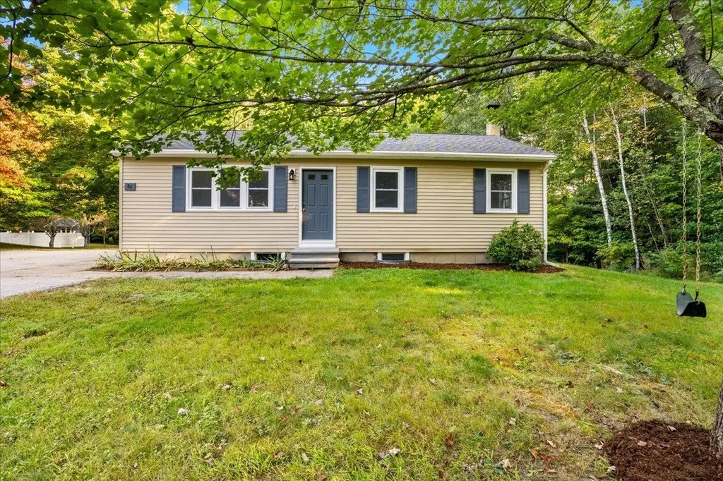 82 Water Street Boscawen NH 03303