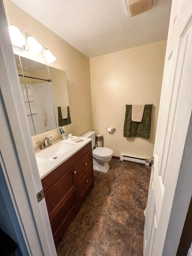 792 Court Street Keene NH 03431