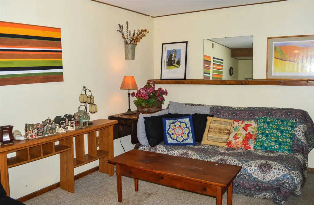 792 Court Street Keene NH 03431