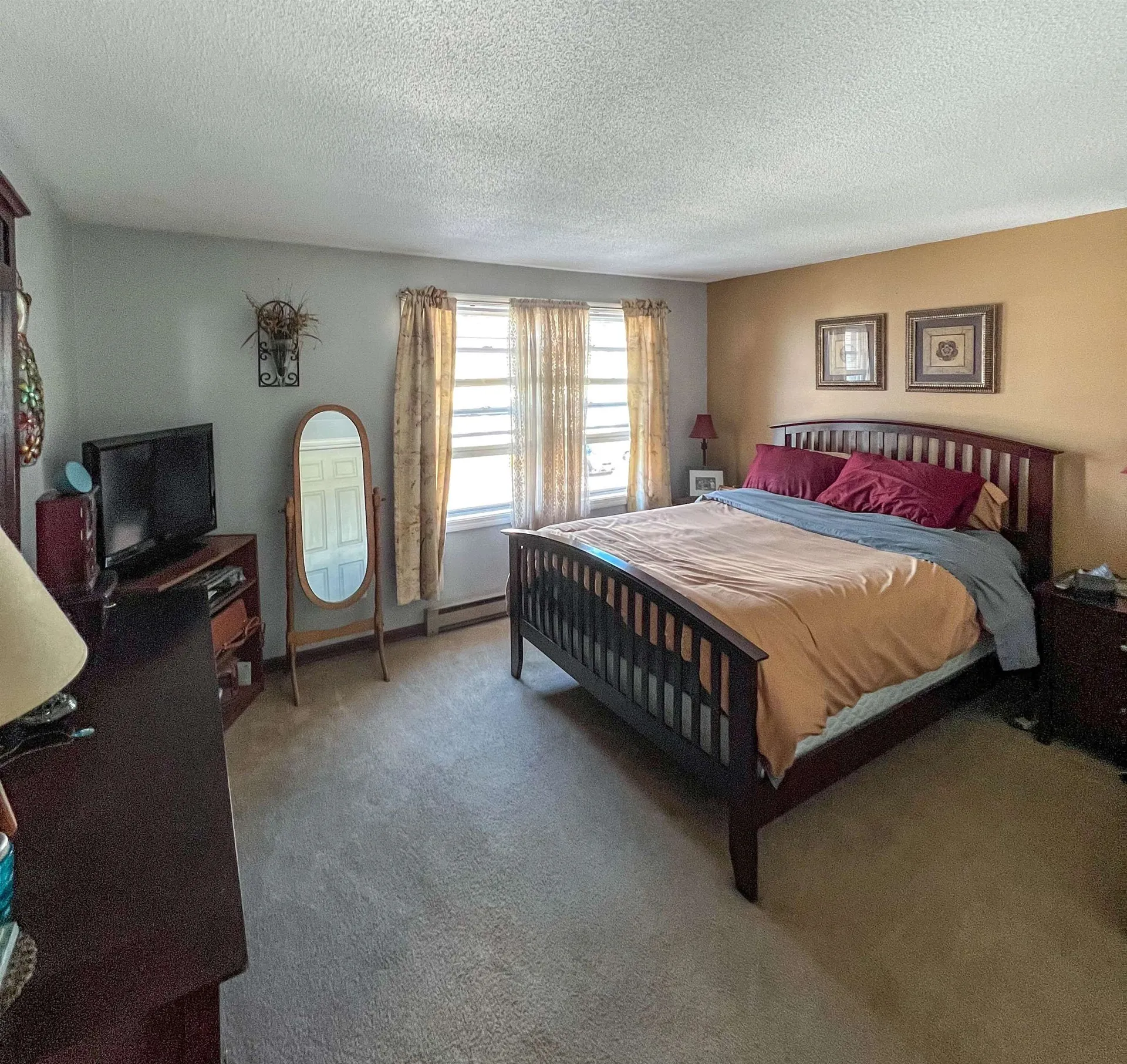 792 Court Street Keene NH 03431