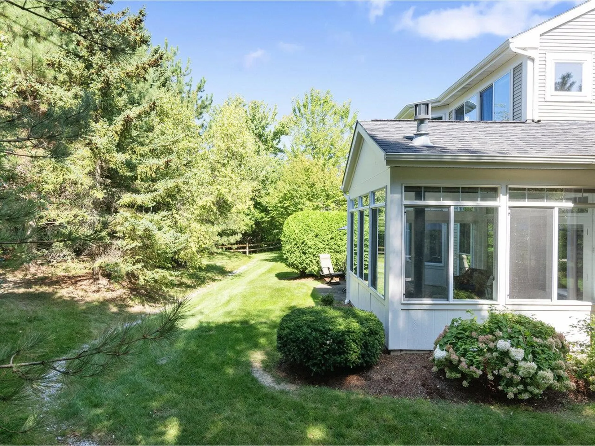 15 Hummingbird Lane South Burlington VT 05403