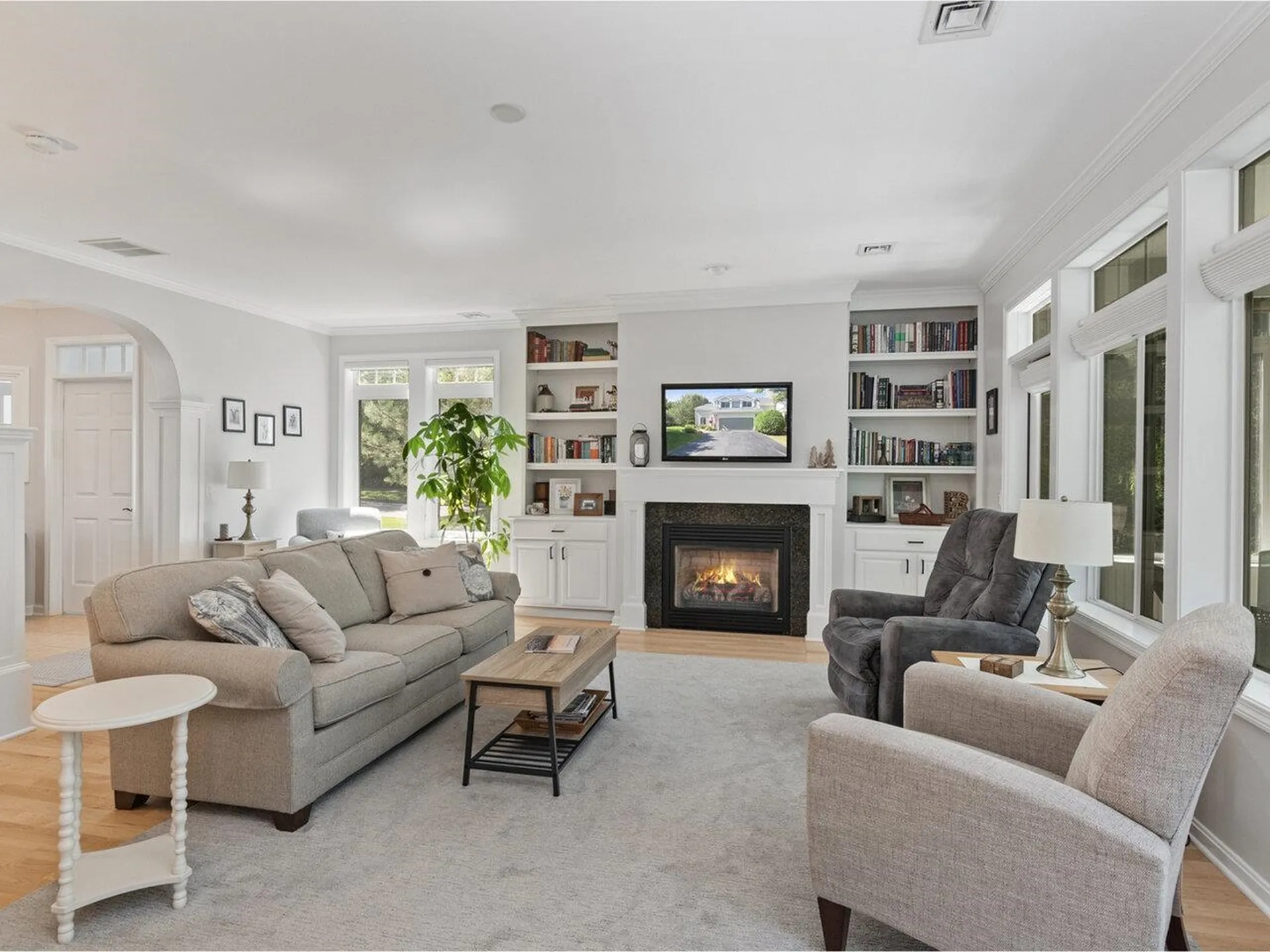 15 Hummingbird Lane South Burlington VT 05403