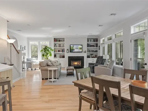 15 Hummingbird Lane South Burlington VT 05403