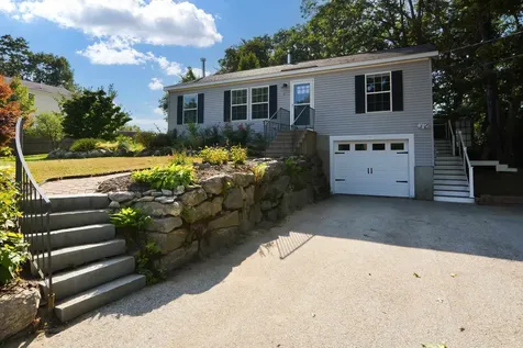 4 Third Street Bedford NH 03110