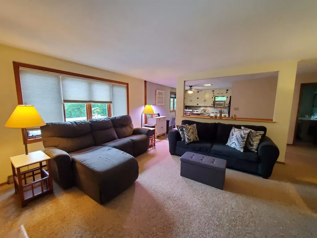 31 Warren Road Enfield NH 03748