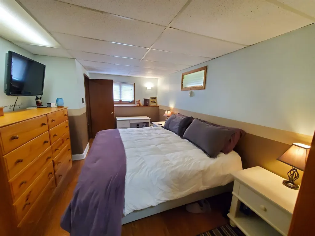 31 Warren Road Enfield NH 03748