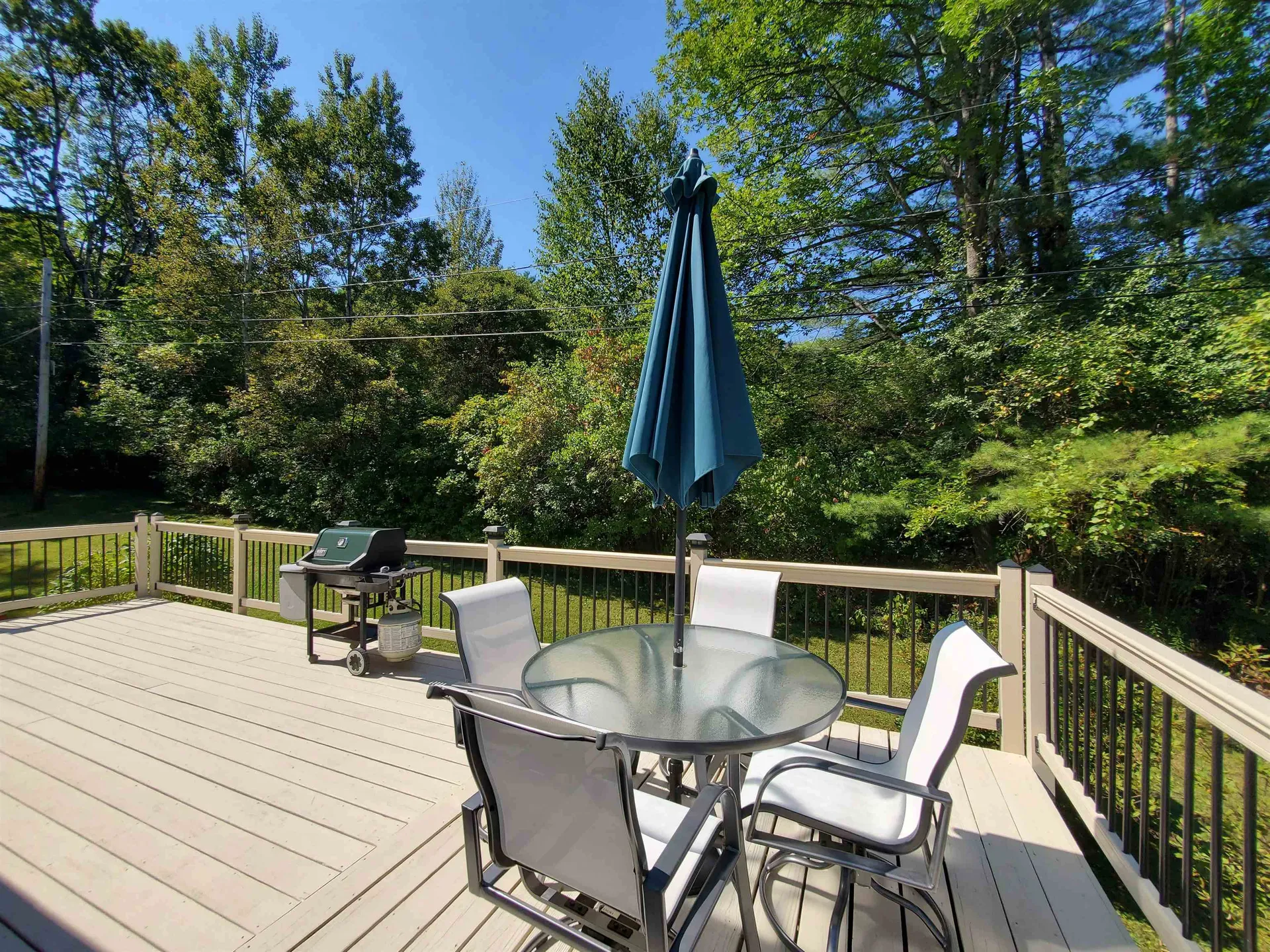 31 Warren Road Enfield NH 03748