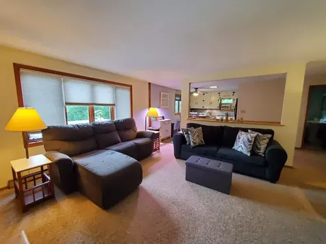 31 Warren Road Enfield NH 03748