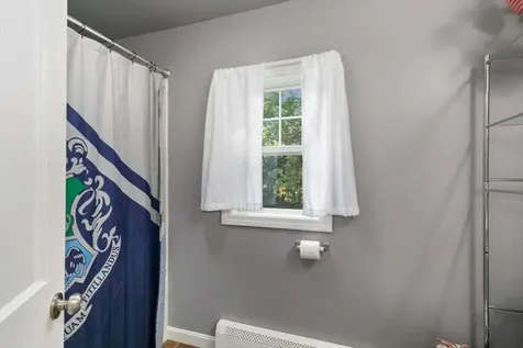 155 Hampstead Road Derry NH 03038