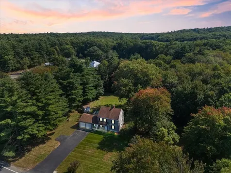 155 Hampstead Road Derry NH 03038