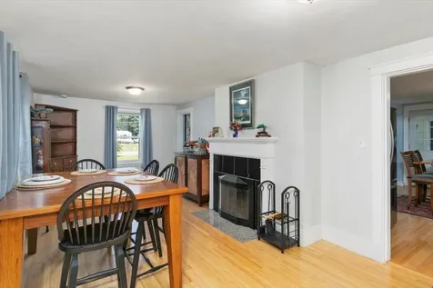 155 Hampstead Road Derry NH 03038