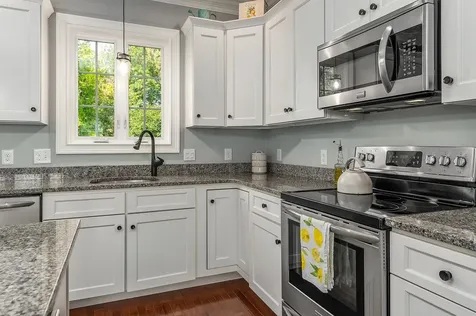 30 Acadia Lane Exeter NH 03833