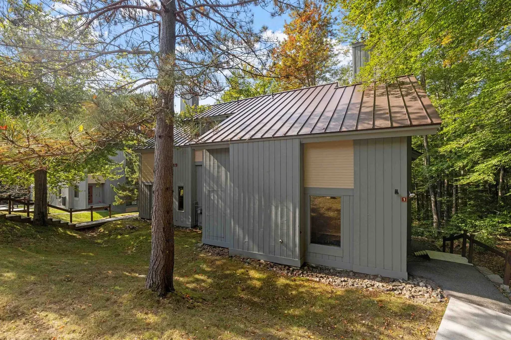 119 Clearbrook Road Lincoln NH 03251