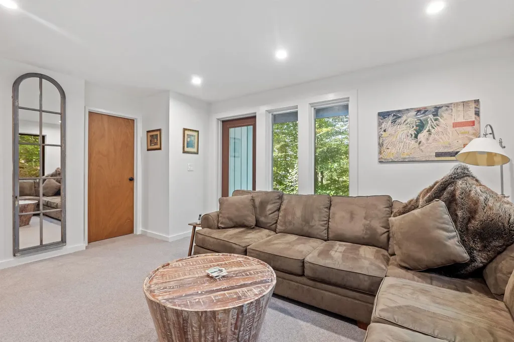 119 Clearbrook Road Lincoln NH 03251