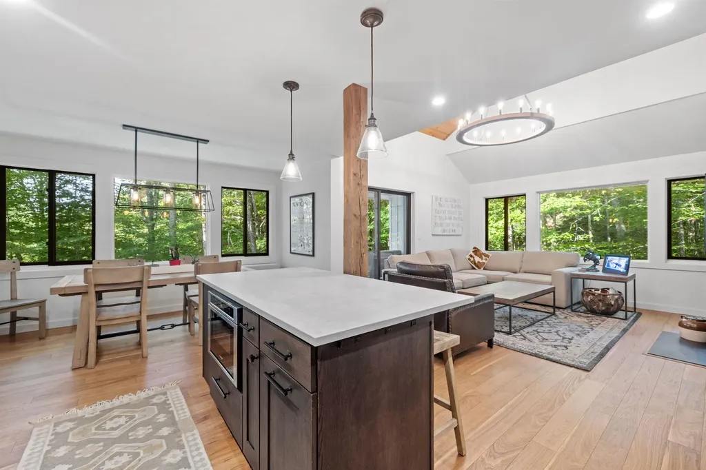119 Clearbrook Road Lincoln NH 03251