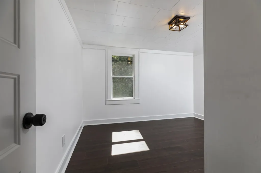 1 Avon Avenue Lebanon NH 03766