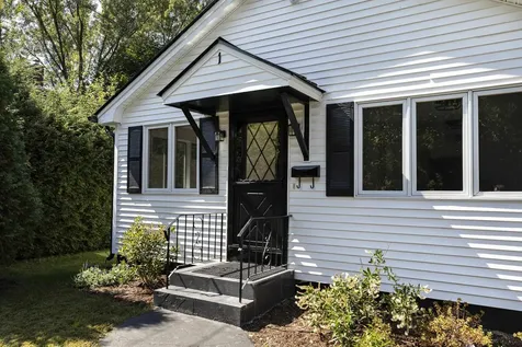 1 Avon Avenue Lebanon NH 03766
