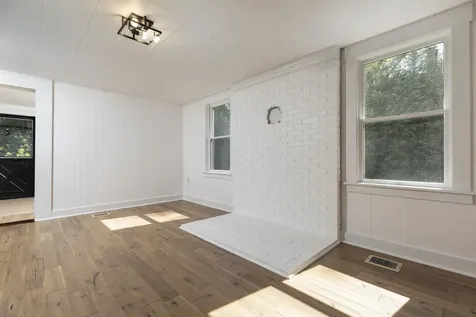 1 Avon Avenue Lebanon NH 03766