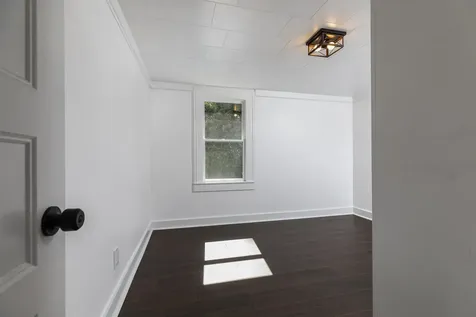 1 Avon Avenue Lebanon NH 03766
