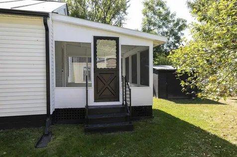 1 Avon Avenue Lebanon NH 03766