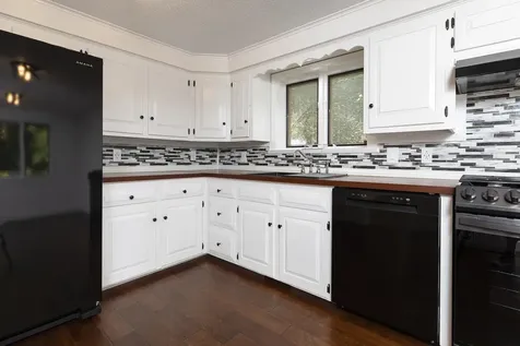 1 Avon Avenue Lebanon NH 03766